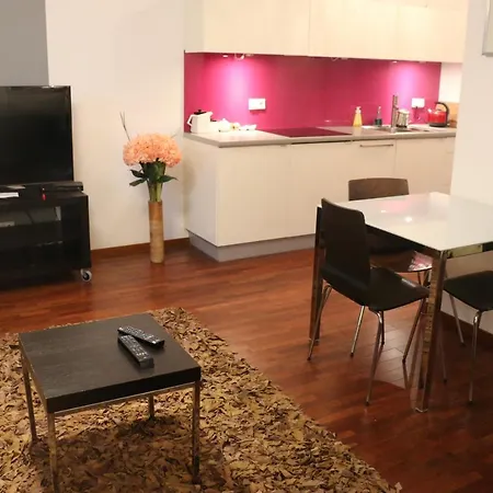 Main Street - Atelier Apartment Warsaw