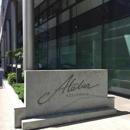 Main Street - Atelier *